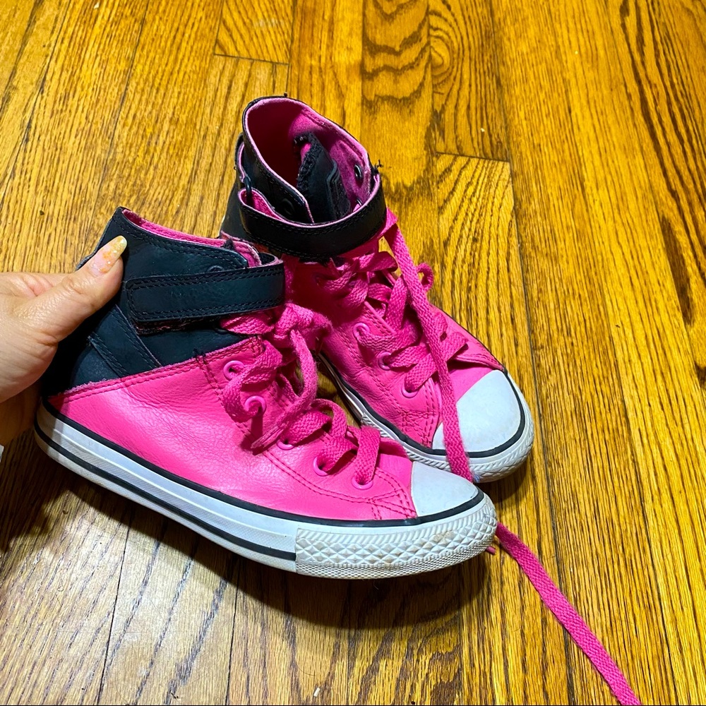 Converse leather high top sneakers size 2 young